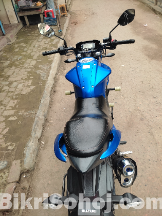 Suzuki Gixxer Monotone